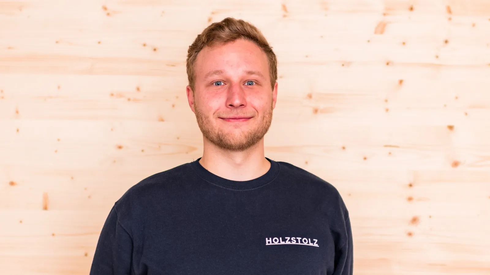 Seit mehr als zwei Jahren führt Florian Conrad die Schreinerei Holzstolz.